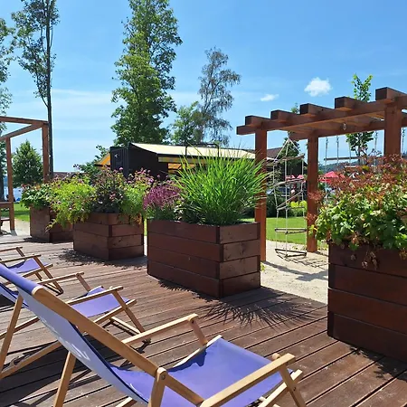 Na Plazi Hotel 3*